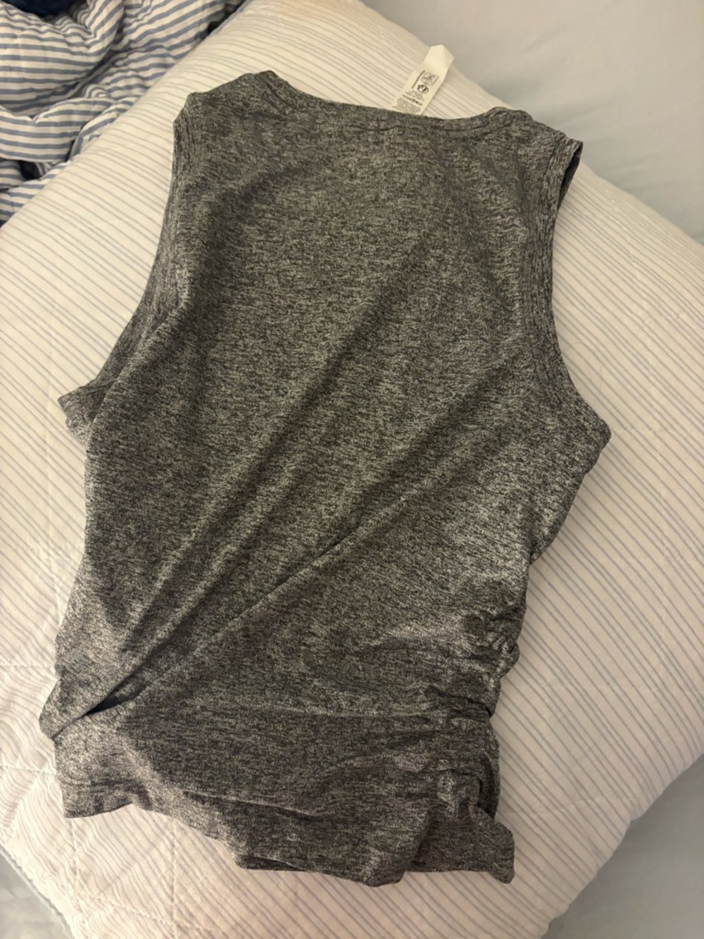 Lululemon Ruched Side tank top - Picture 3 of 3